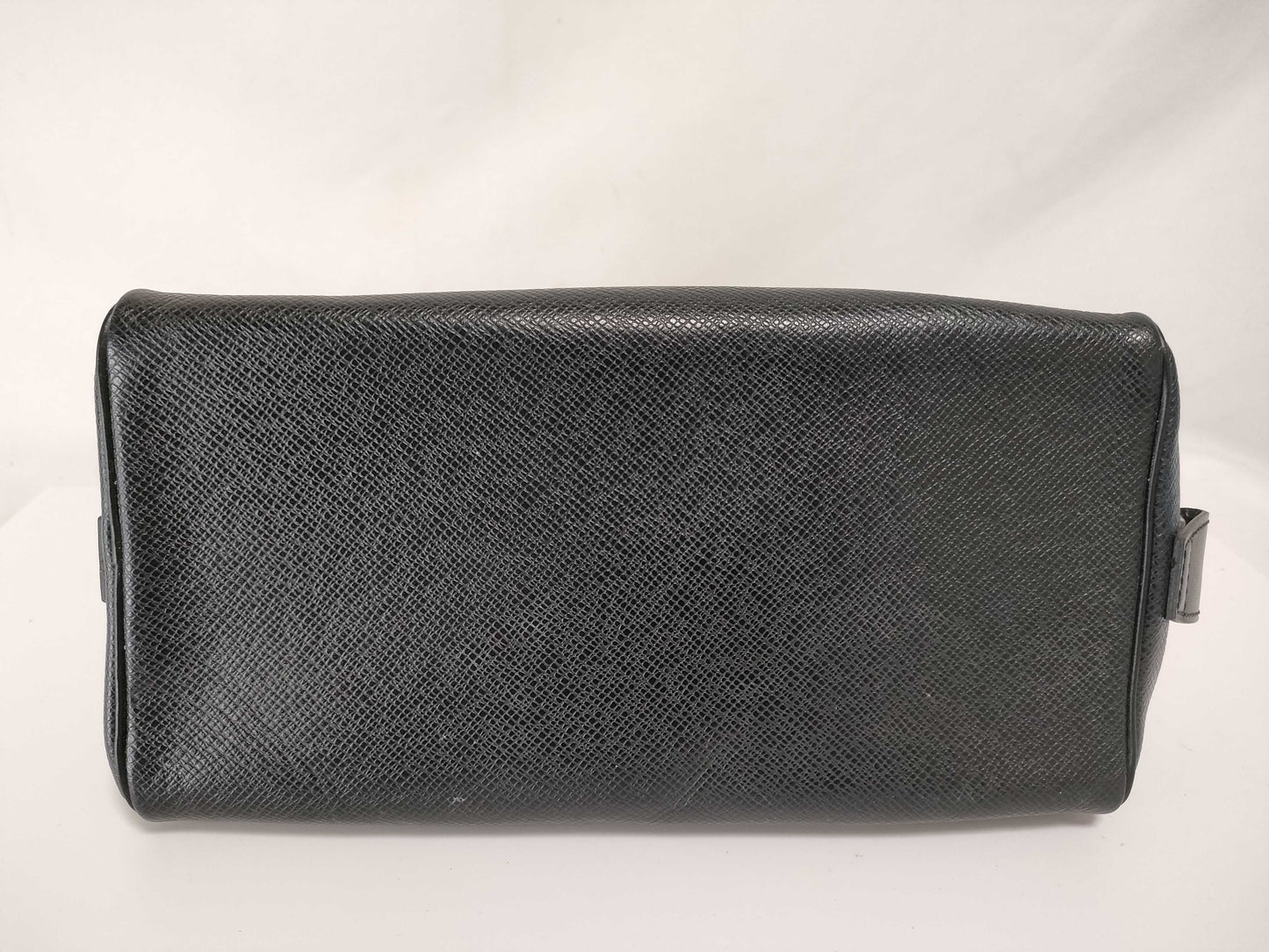 LOUIS VUITTON M30222 Taiga LOUISVUITTON Louis Vuitton Second Bag Taiga Black M30222 Pouch