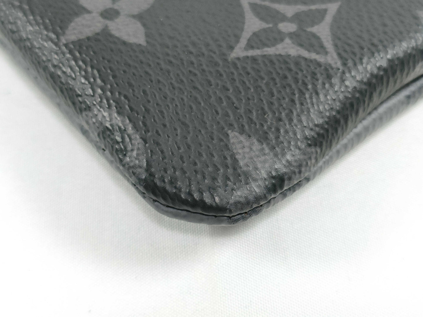 LOUIS VUITTON M 80905 Vuitton Monogram Eclipse Pochette Cle Coin Case
