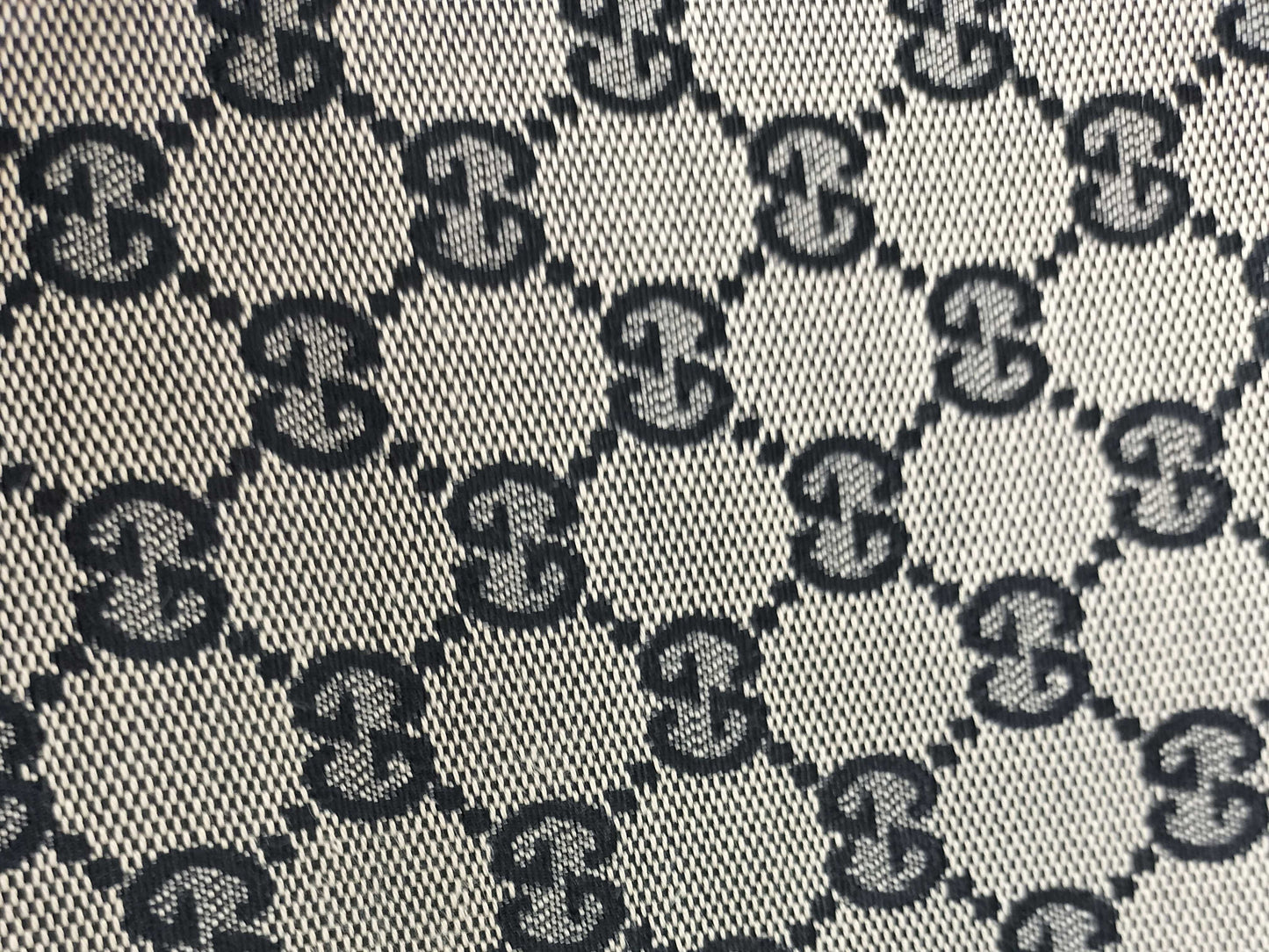 GUCCI GG Canvas Shoulder Bag