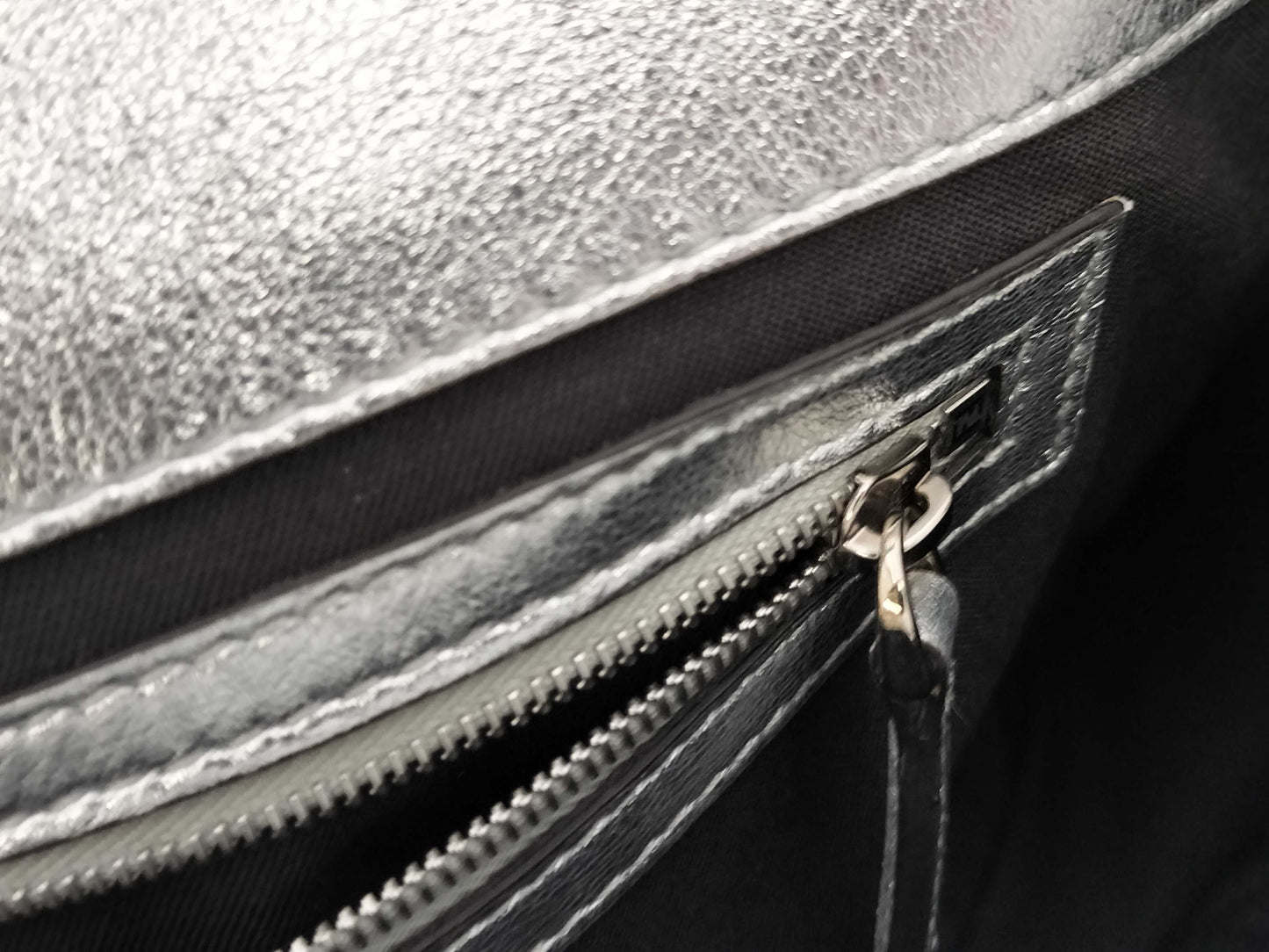 FENDI Mamma Bucket 2-way Mirror Bag
