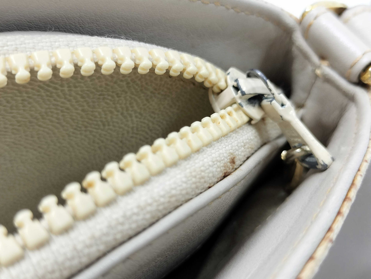 CELINE Carriage Hardware Lizard Embossed Leather Shoulder Bag