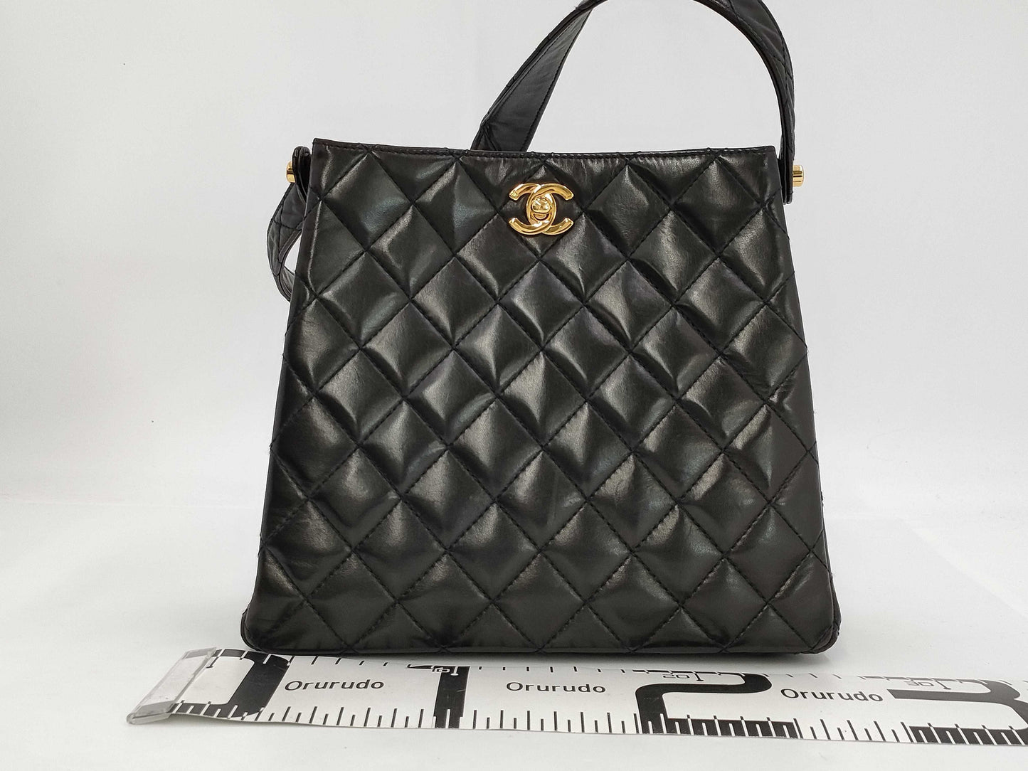 CHANEL Matelasse Shoulder Double-Face Shoulder Bag