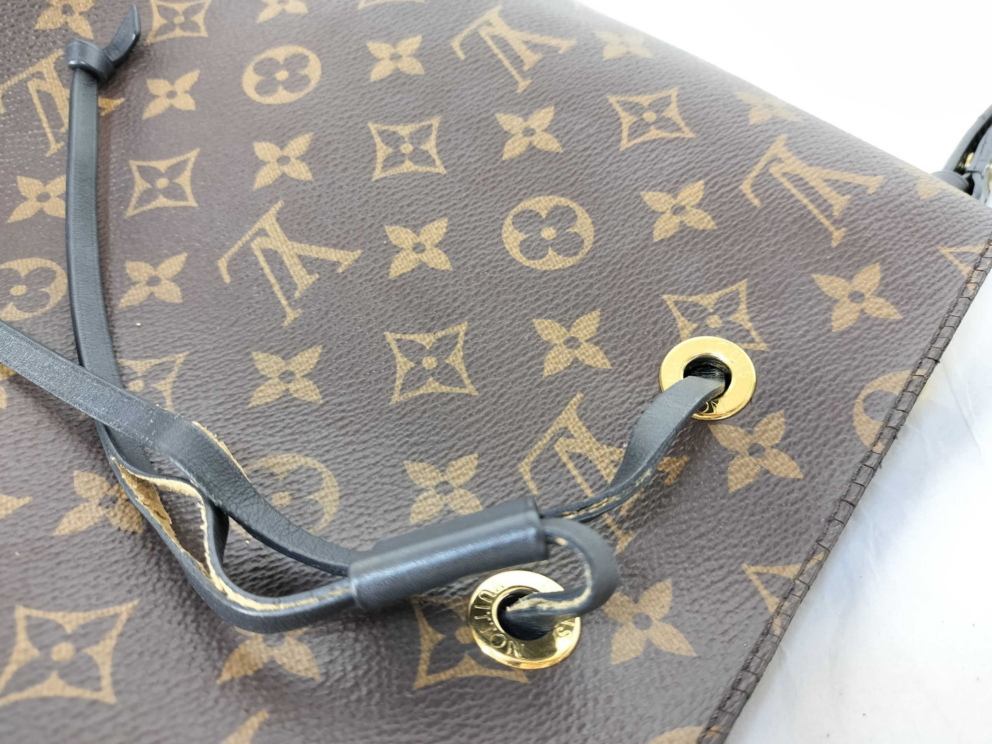 LOUIS VUITTON M44020 Monogram Louis Vuitton Monogram NeoNoe M44020 NZ3168 Shoulder Bag
