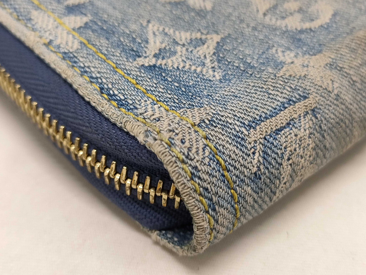 LOUIS VUITTON Monogram Denim Zippy Wallet, Blue, Round Zipper, Long Wallet
