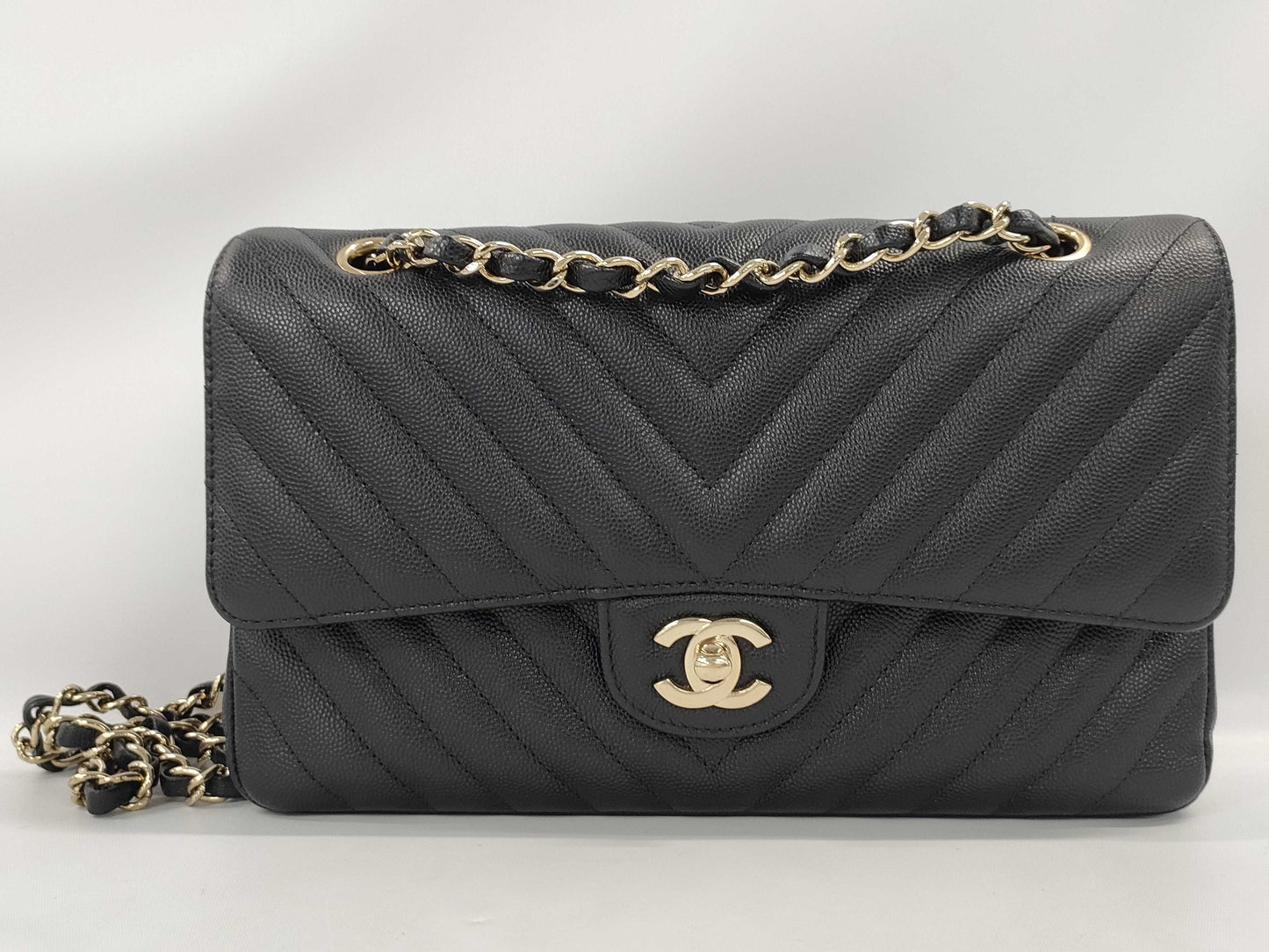 CHANEL Caviar Skin V-Stitch Shoulder Bag