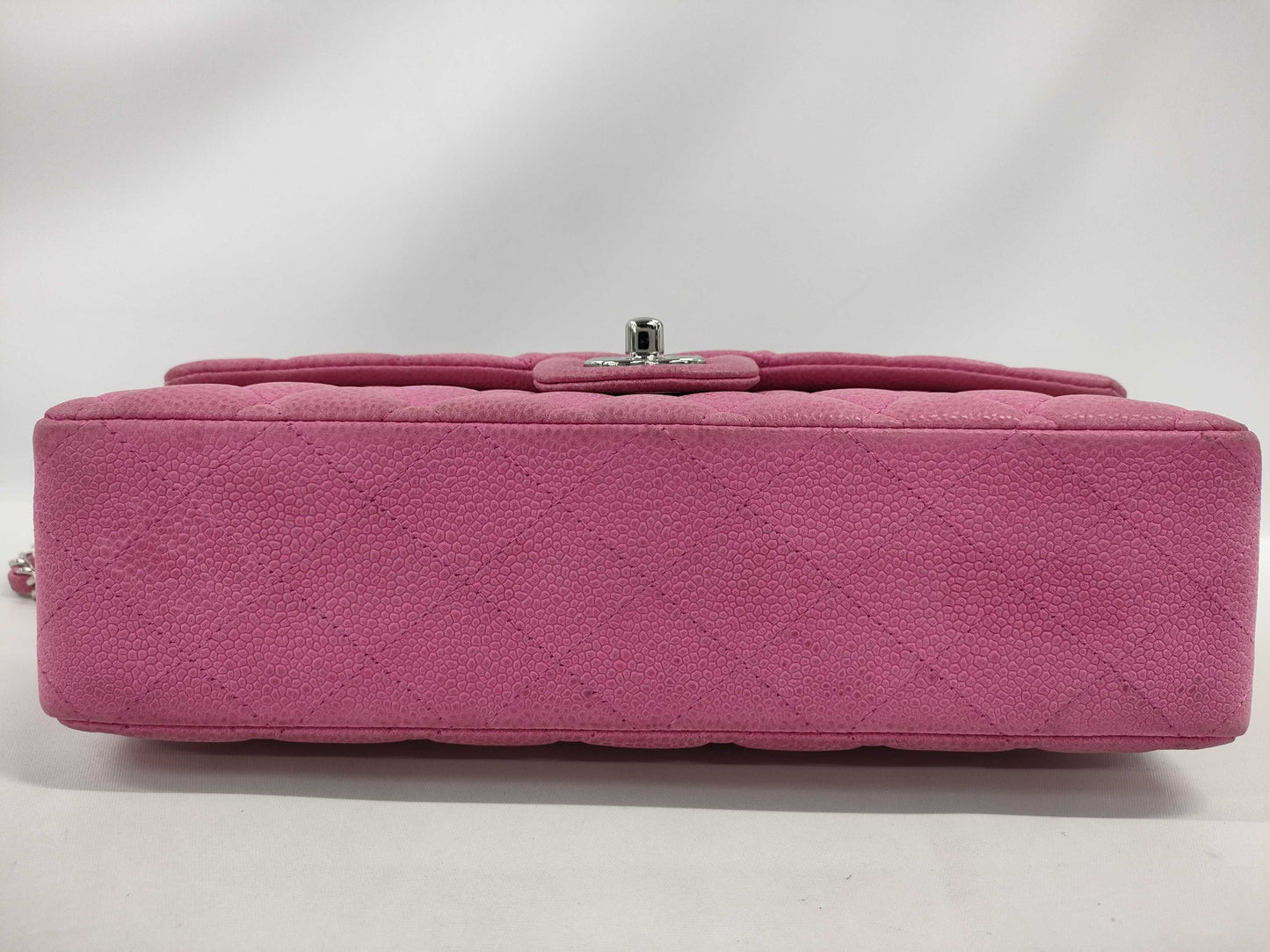 CHANEL Caviar Skin Matelasse 25 Shoulder Bag