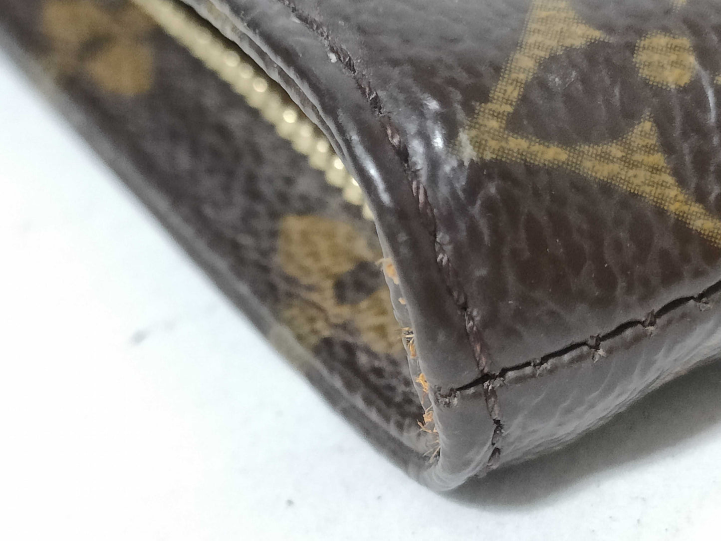 LOUIS VUITTON Monogram LV Monogram Partition M51901 MI0013 Shoulder Bag
