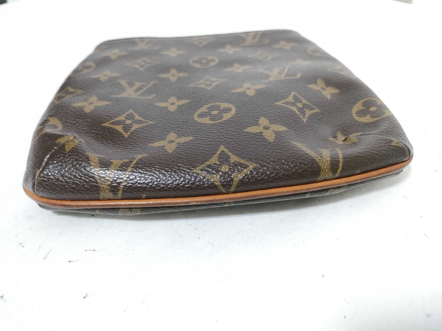 LOUIS VUITTON Monogram LV Monogram Partition M51901 MI0013 Shoulder Bag