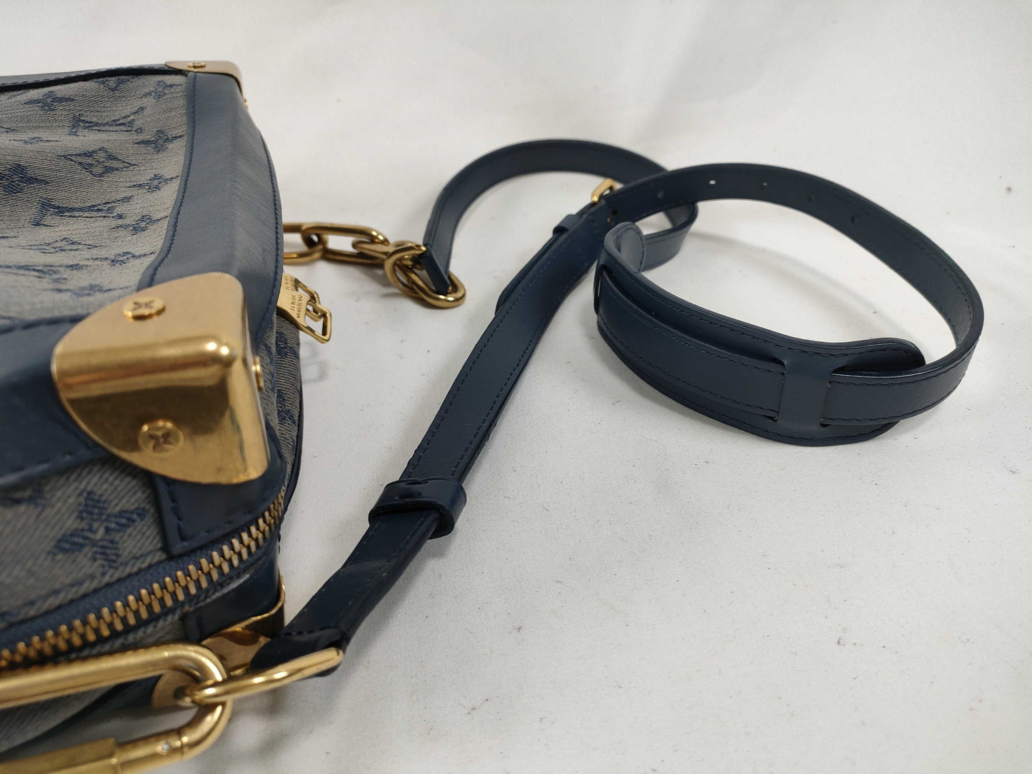 LOUIS VUITTON M 44723 Monogram Denim M44723 Monogram Denim Soft Trunk Canvas Navy Shoulder Bag