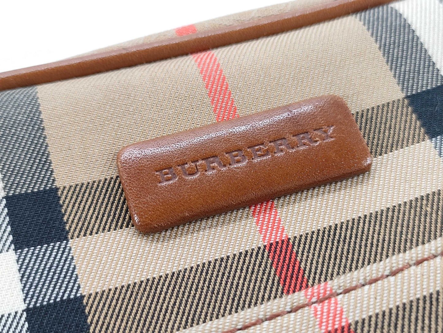 BURBERRY Nova Check Shoulder Bag