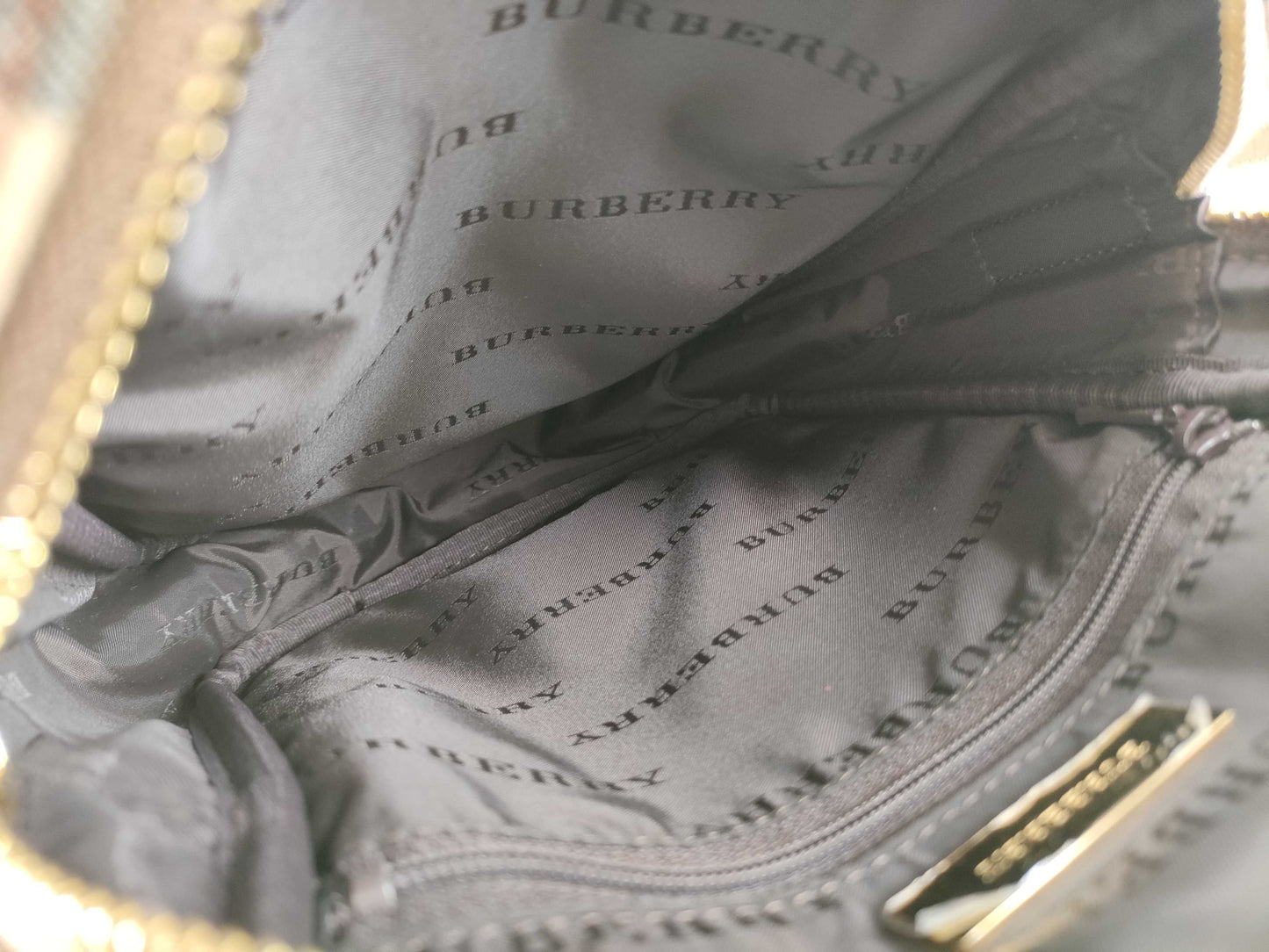 BURBERRY Nova Check Shoulder Bag