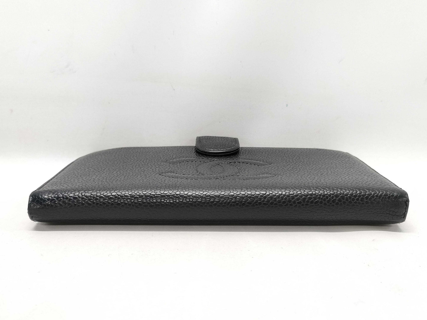 CHANEL Caviar Skin Wallet