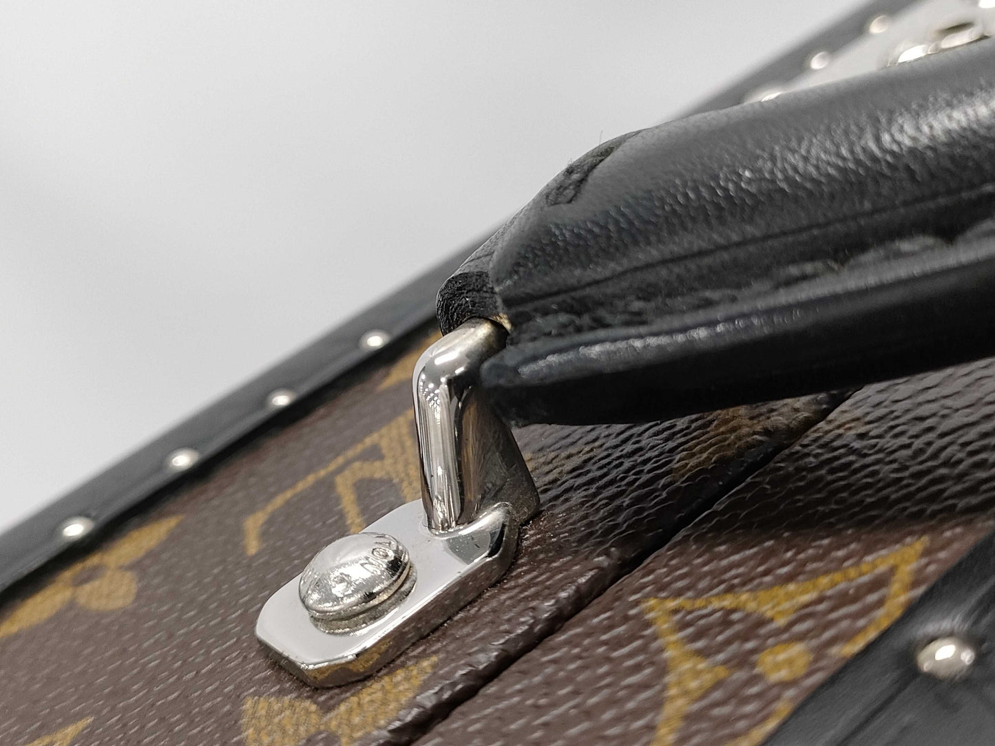 LOUIS VUITTON Monogram Macassar President Business Bag