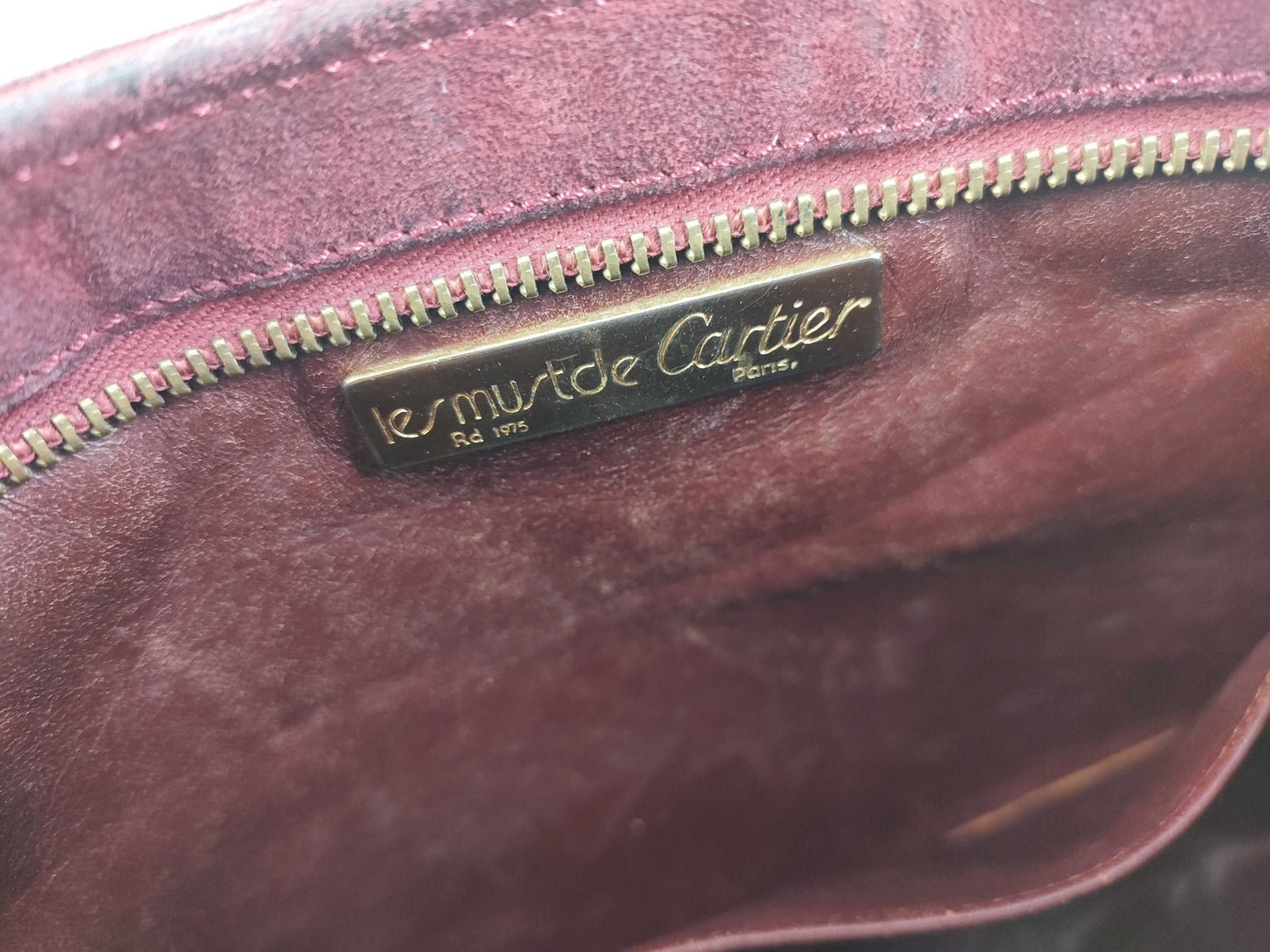 Cartier Must Cartier Shoulder Bag Suede Leather Bordeaux Shoulder Bag