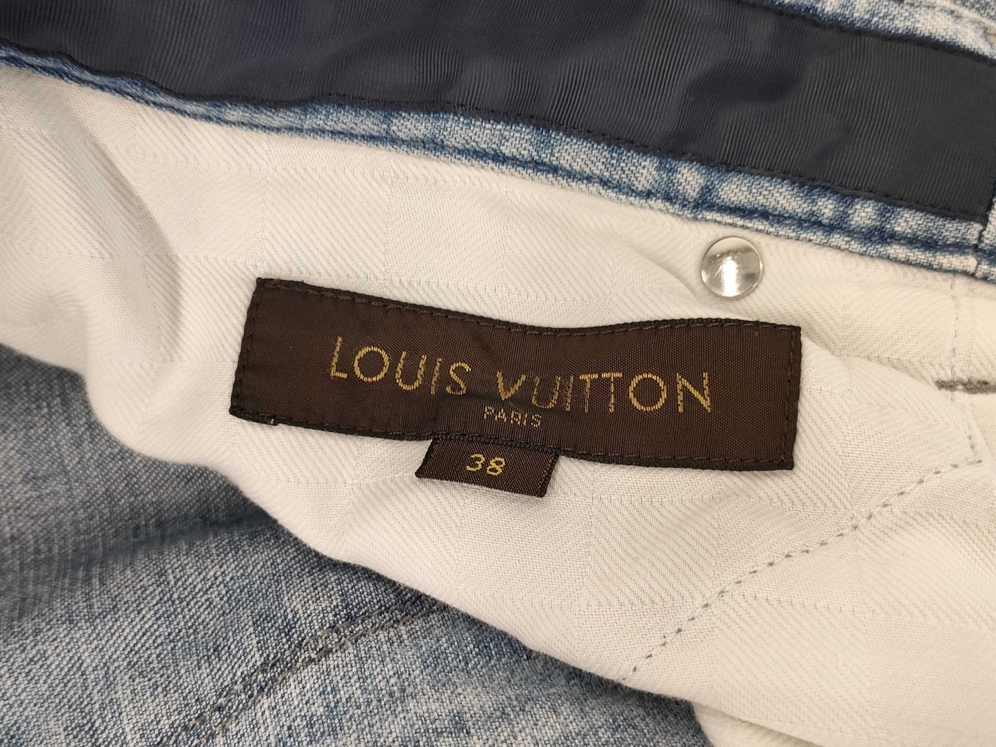 LOUIS VUITTON LOUIS VUITTON Louis Vuitton Buckle Denim Jeans, Size 38, Pants