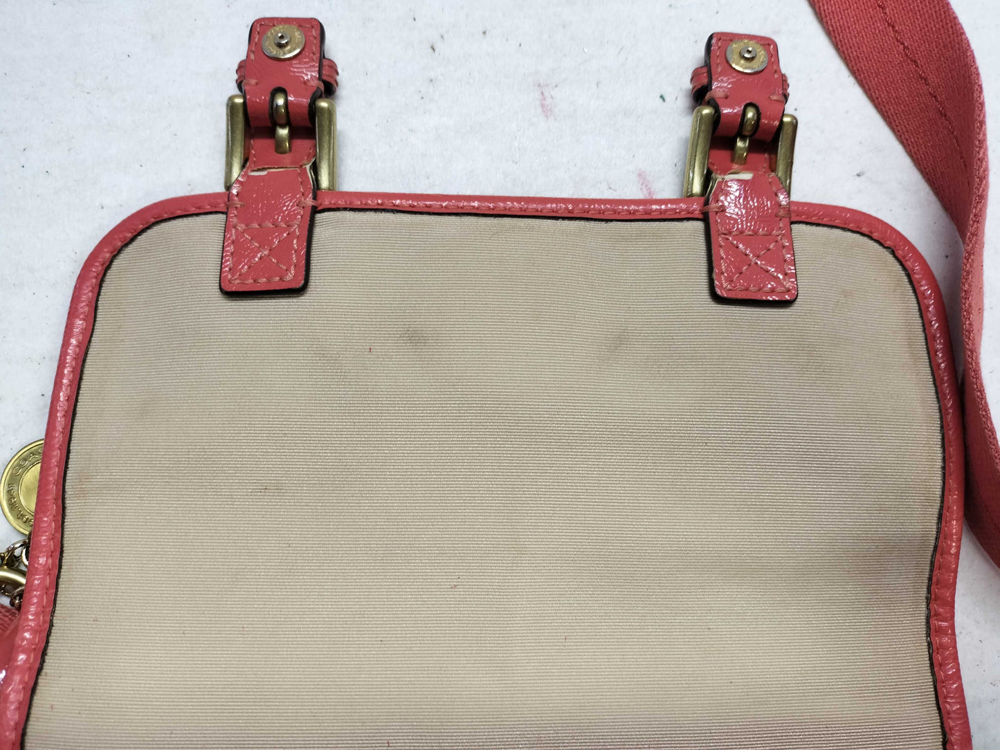 COACH Signature Coach Bag x 1 Shoulder Bag