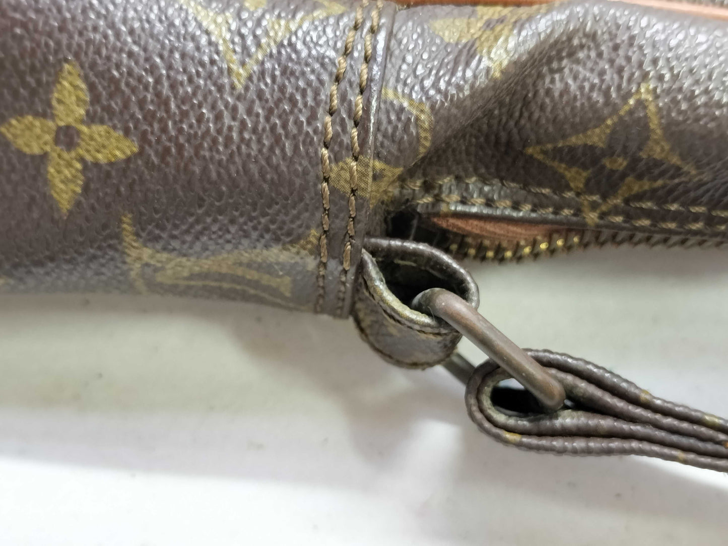 LOUIS VUITTON Monogram Shoulder Bag Louis Vuitton Shoulder Bag