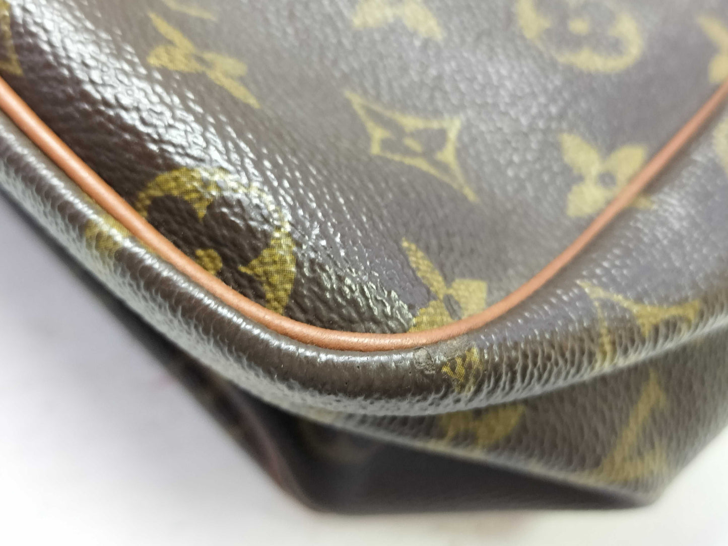 LOUIS VUITTON Monogram Shoulder Bag Louis Vuitton Shoulder Bag