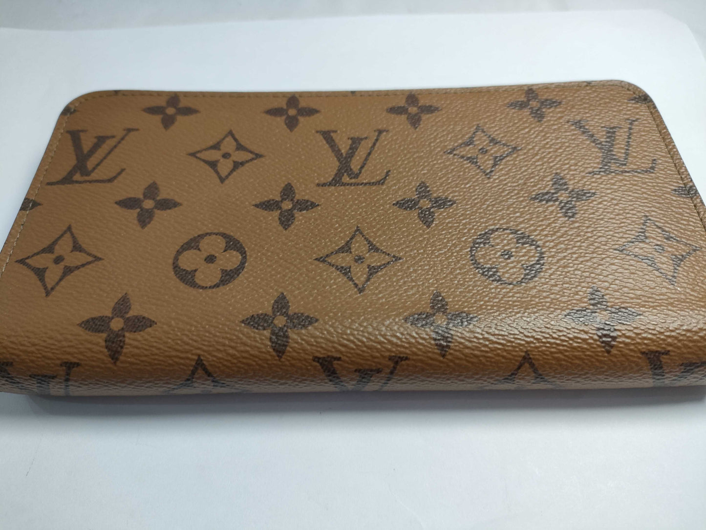 LOUIS VUITTON M82444 Louis Vuitton Monogram Reverse Zippy Wallet with IC Tag and G Hardware