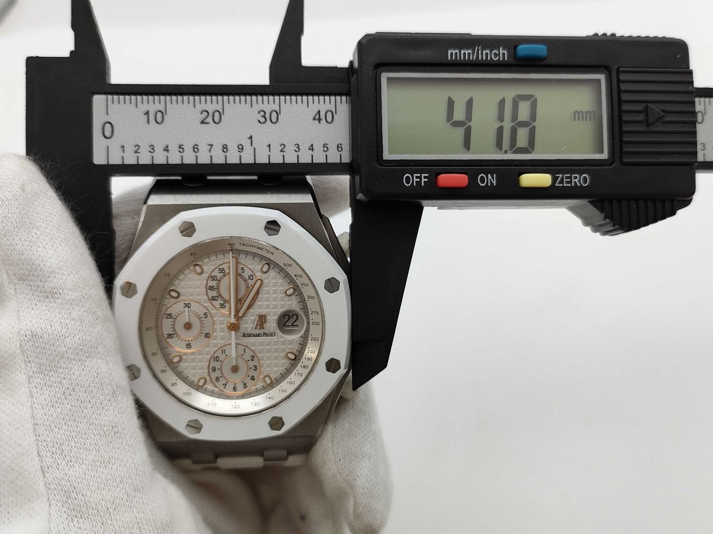 AUDEMARS PIGUET Royal Oak Offshore 26172SO.OO.D202CR.01 H80559 075/100 Automatic Men's Watch