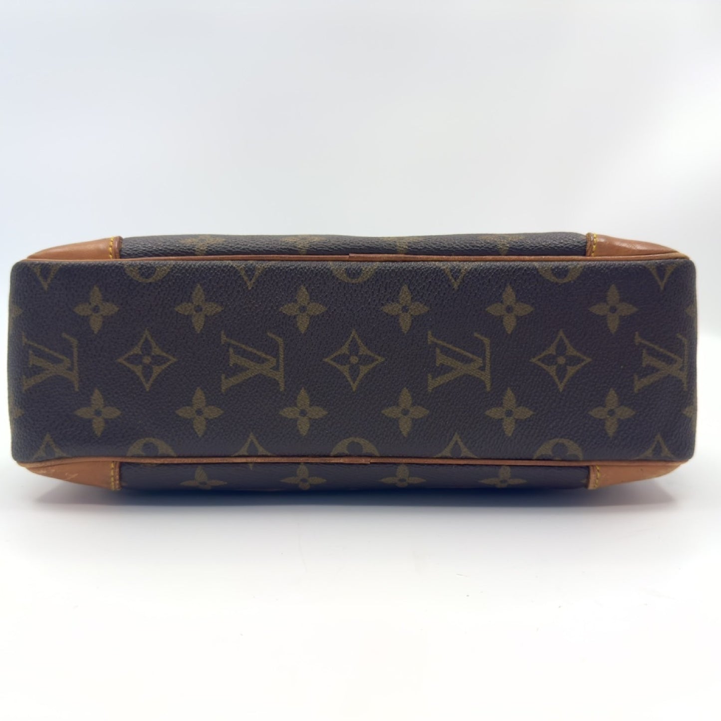 LOUIS VUITTON Monogram Potomac Shoulder Bag