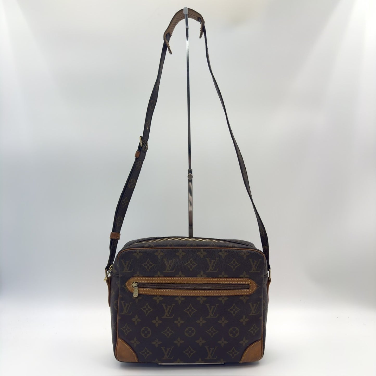 LOUIS VUITTON Monogram Potomac Shoulder Bag