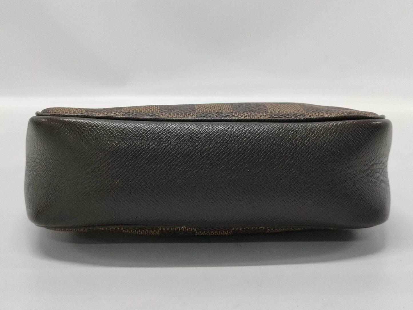 LOUIS VUITTON Damier Truth Makeup Pouch