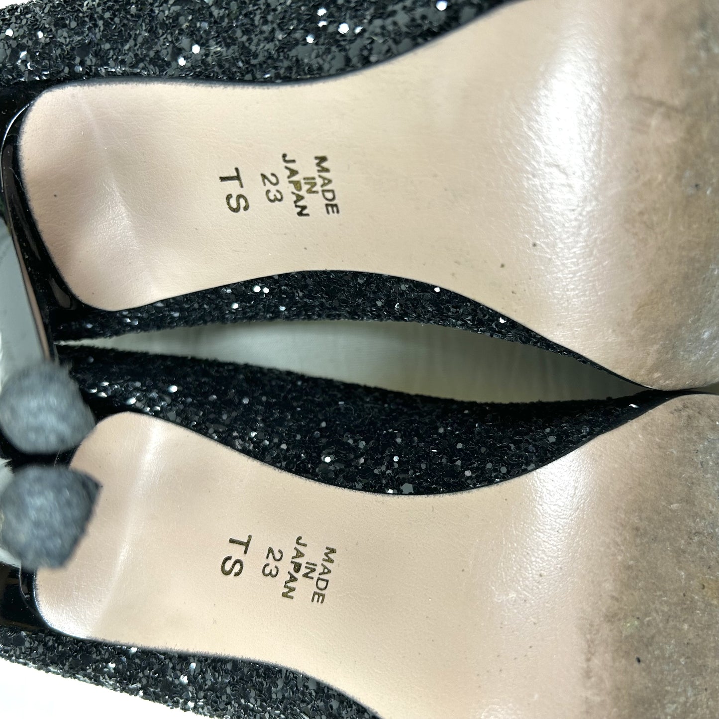 DIANA 2-Pair Pumps, Sizes 23 and 23.5