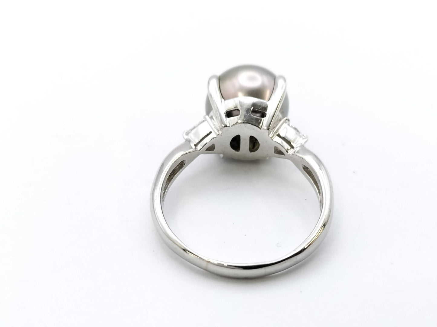 Pearl diameter: approx. 11.2mm, D0.16ct, PT900, 7.9g, Ring