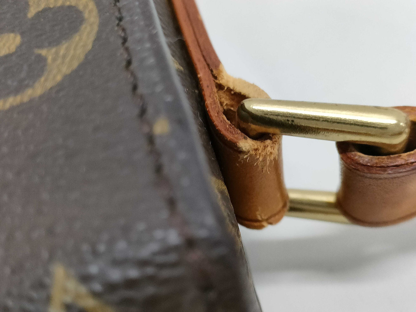 LOUIS VUITTON Monogram Saint-Cloud brand bag MI8911 shoulder bag
