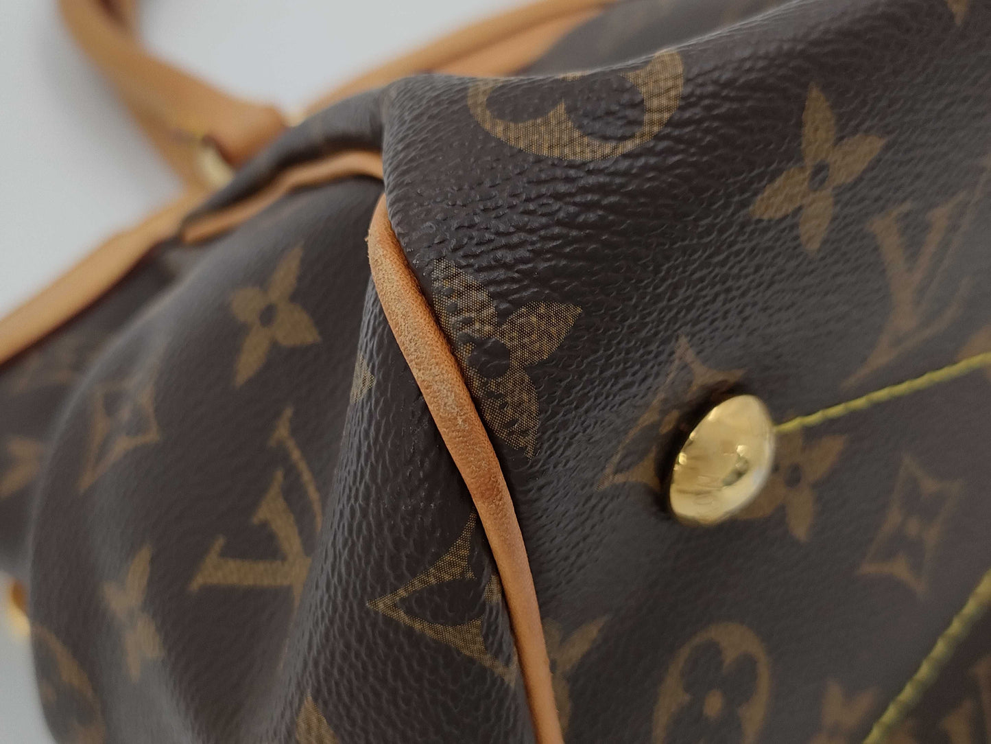 LOUIS VUITTON LOUIS VUITTON Louis Vuitton Monogram Tivoli PM Bag