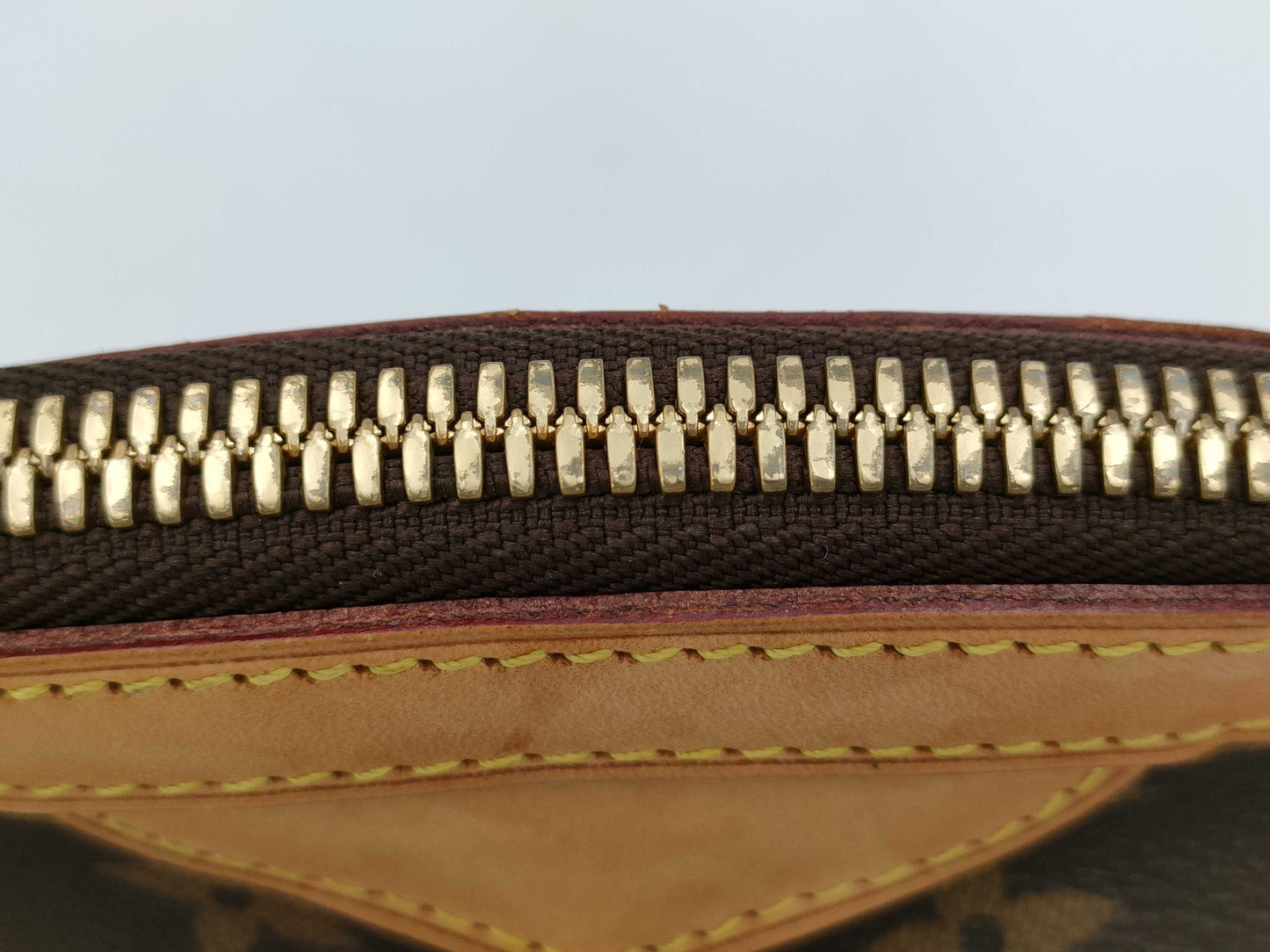 LOUIS VUITTON LOUIS VUITTON Louis Vuitton Monogram Tivoli PM Bag