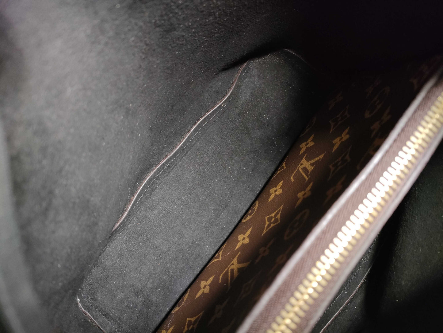 LOUIS VUITTON M44020 Monogram Louis Vuitton Monogram Shoulder Bag