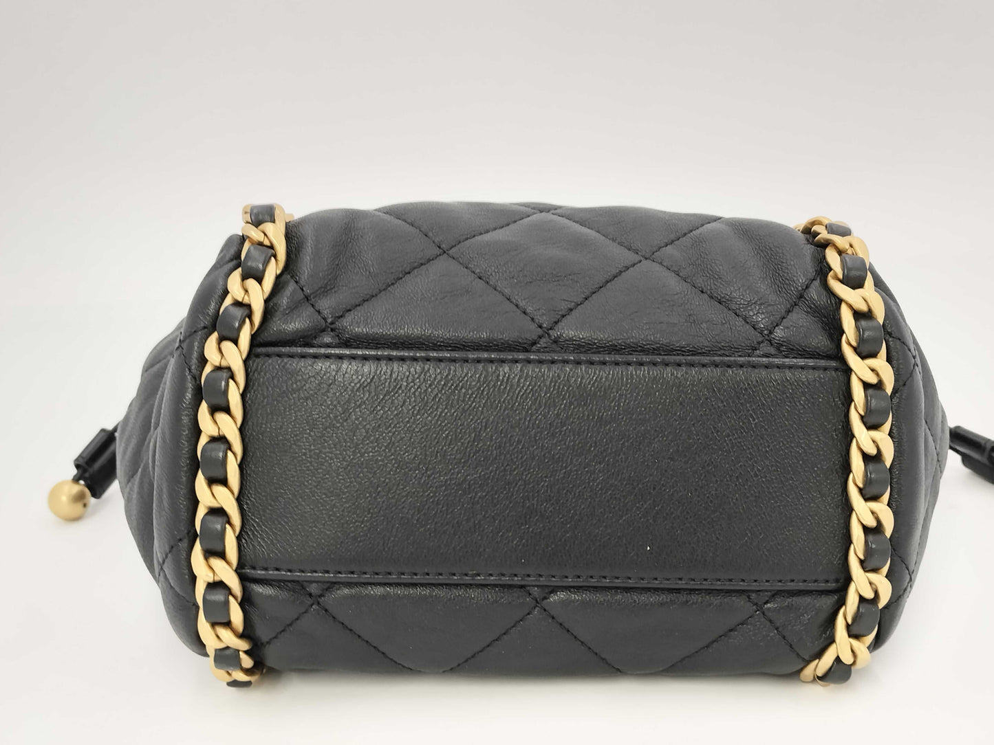 CHANEL Matelasse Shoulder Bag