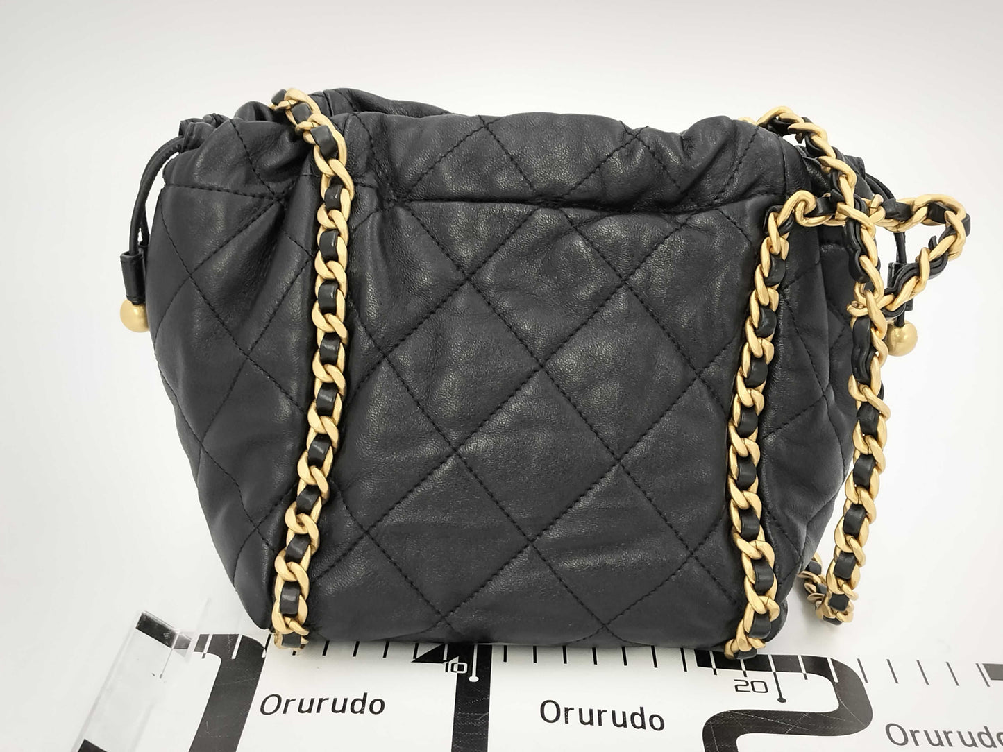 CHANEL Matelasse Shoulder Bag