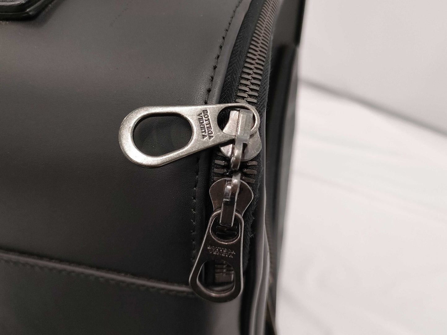 BOTTEGA VENETA Crocodile x Leather Carry Case Carry Bag