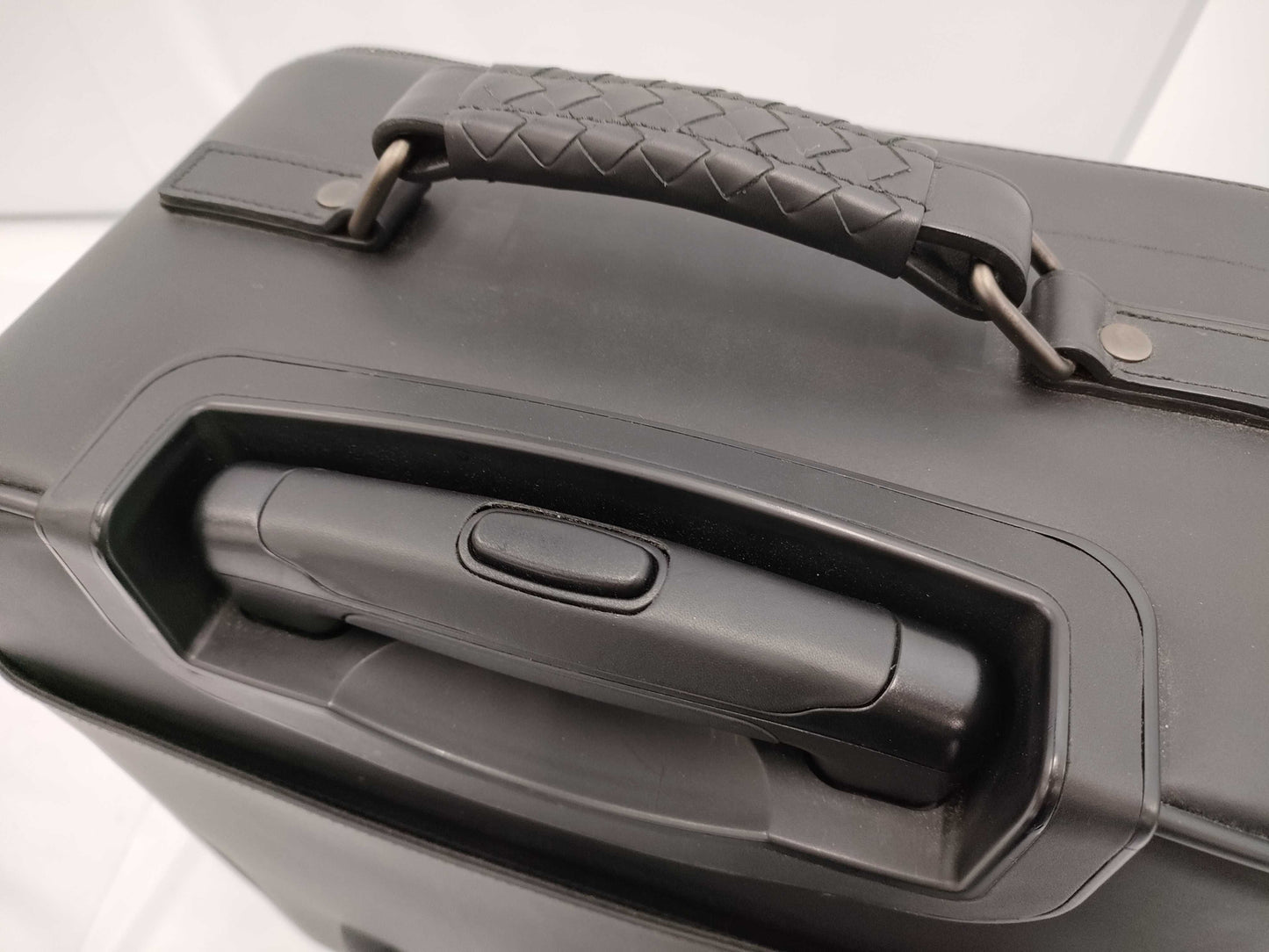 BOTTEGA VENETA Crocodile x Leather Carry Case Carry Bag