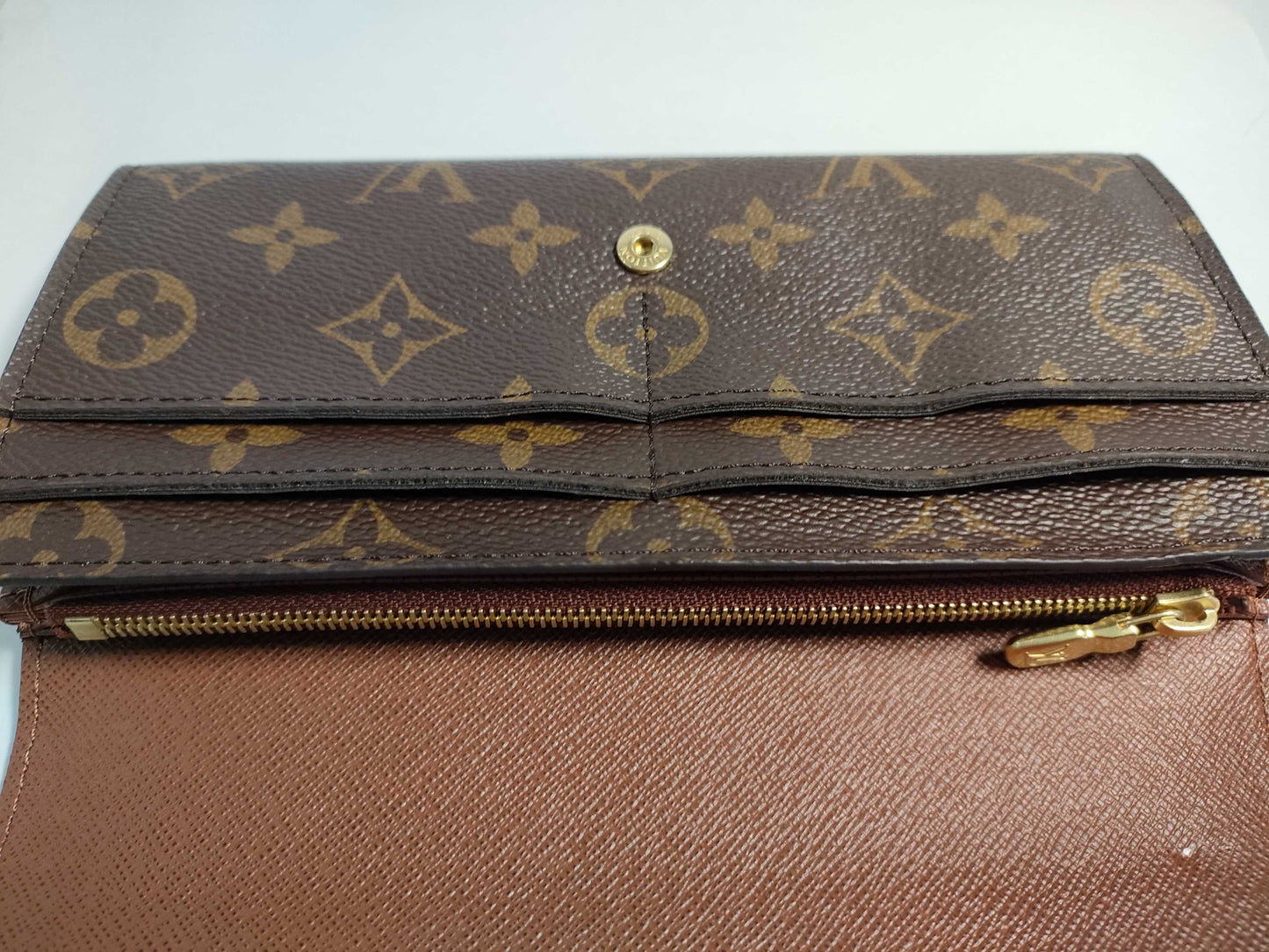 LOUIS VUITTON M60531 Monogram Portefeuille Sarah Monogram RFID Wallet