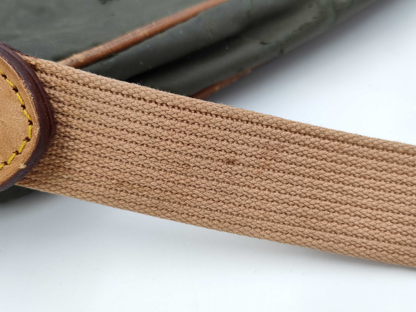 HUNTING WORLD Hunting World Nylon Shoulder Bag Khaki Shoulder Bag