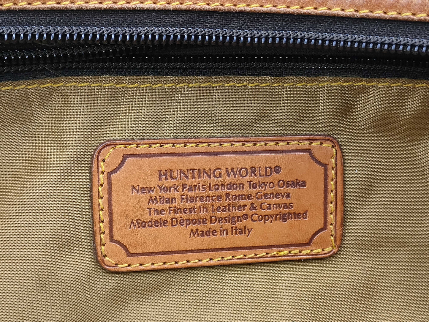 HUNTING WORLD Hunting World Nylon Shoulder Bag Khaki Shoulder Bag