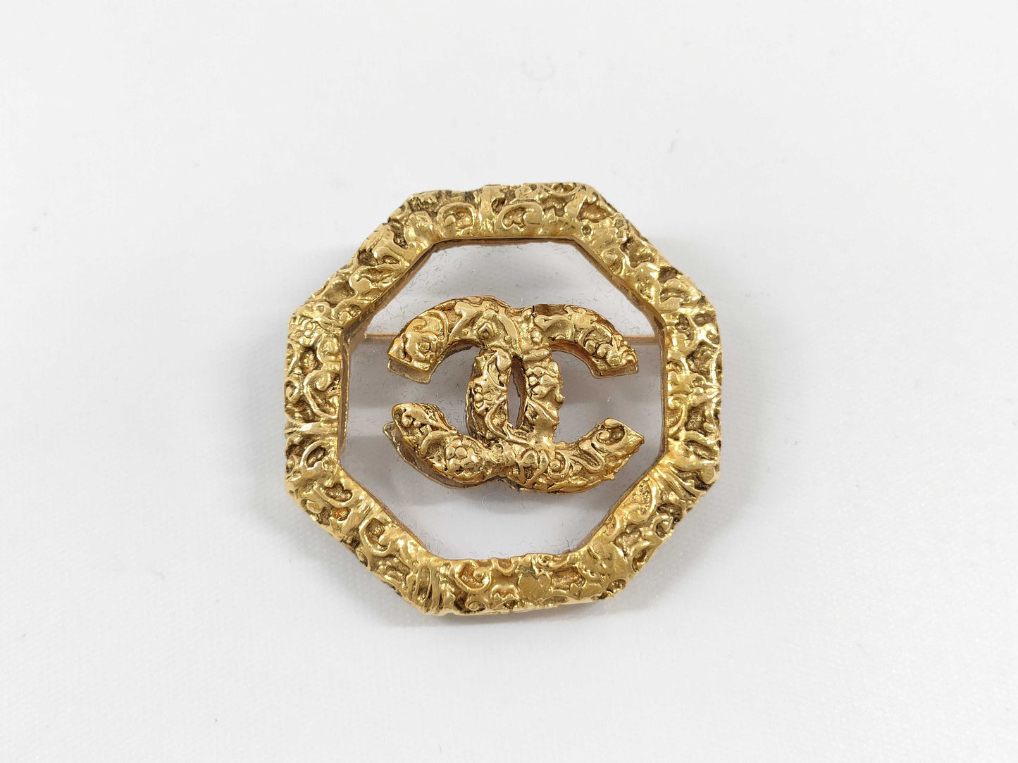 CHANEL Lava Coco Clear Octagon Brooch with Comments