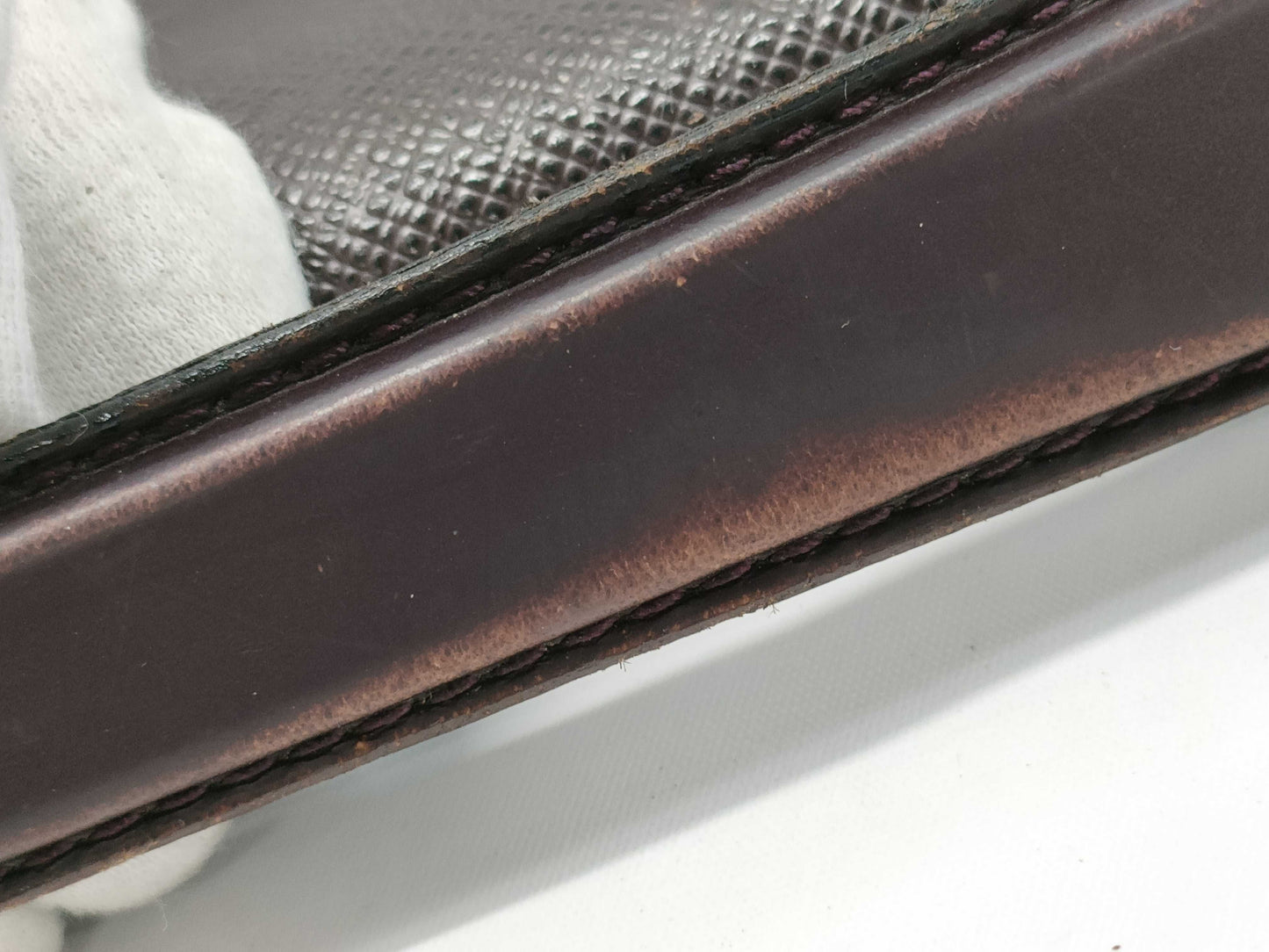 LOUIS VUITTON M30776 Taiga Business Bag
