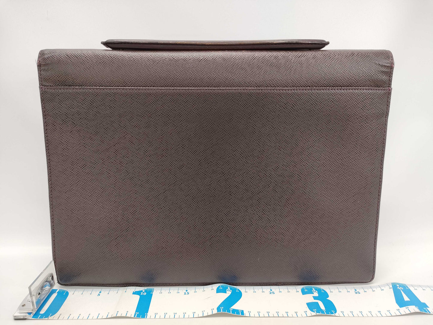 LOUIS VUITTON M30776 Taiga Business Bag