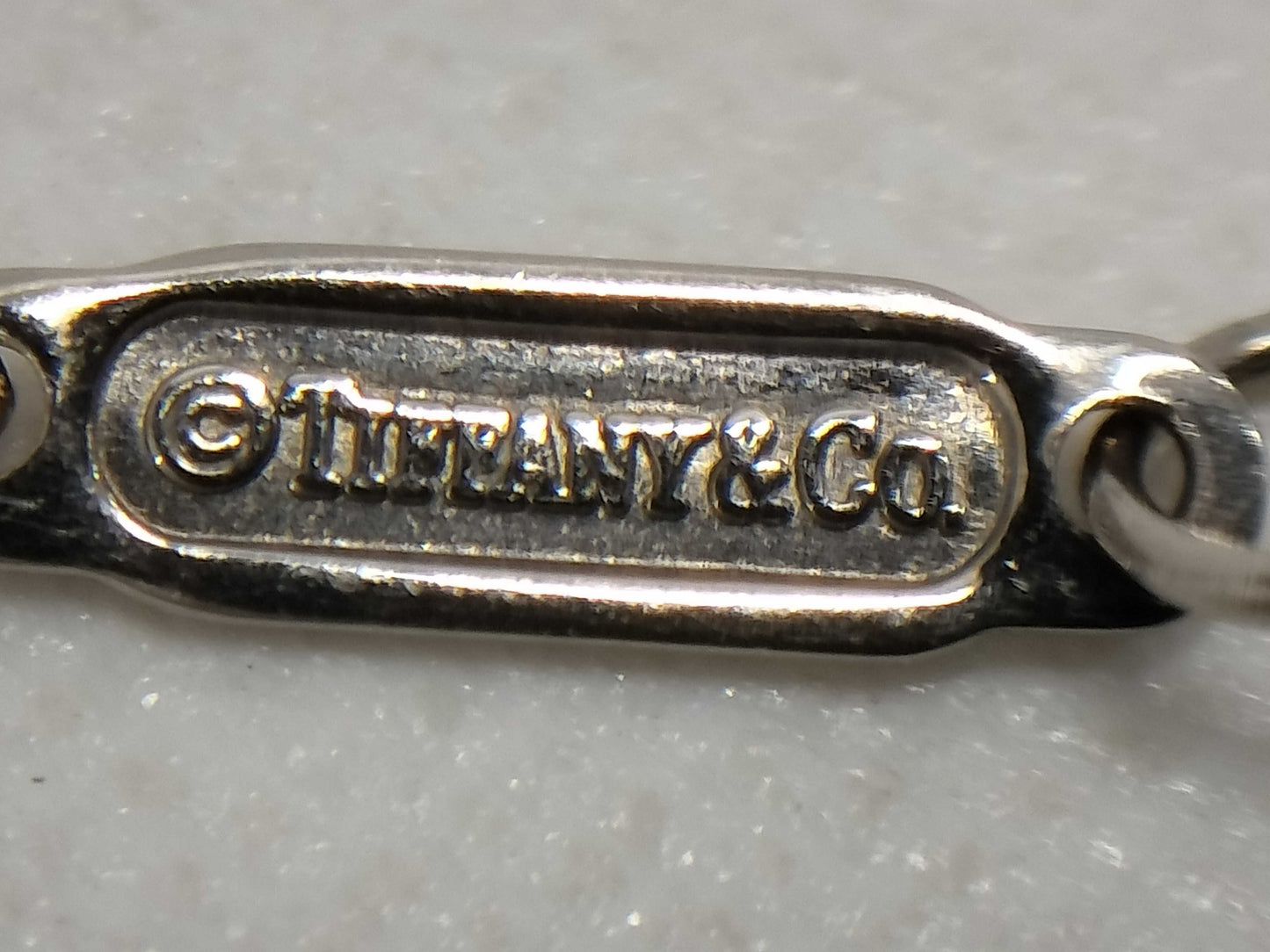 Tiffany & Co. Heart Bracelet/Bangle in Yellow Gold/White Gold 750