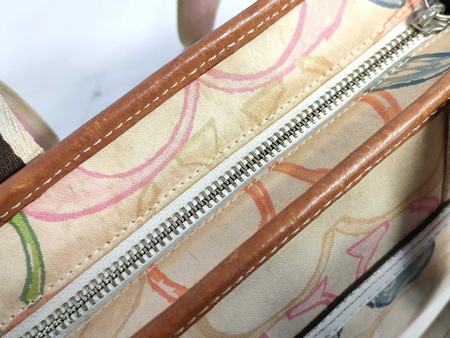 COACH Signature Coach Signature Handbag Handbag