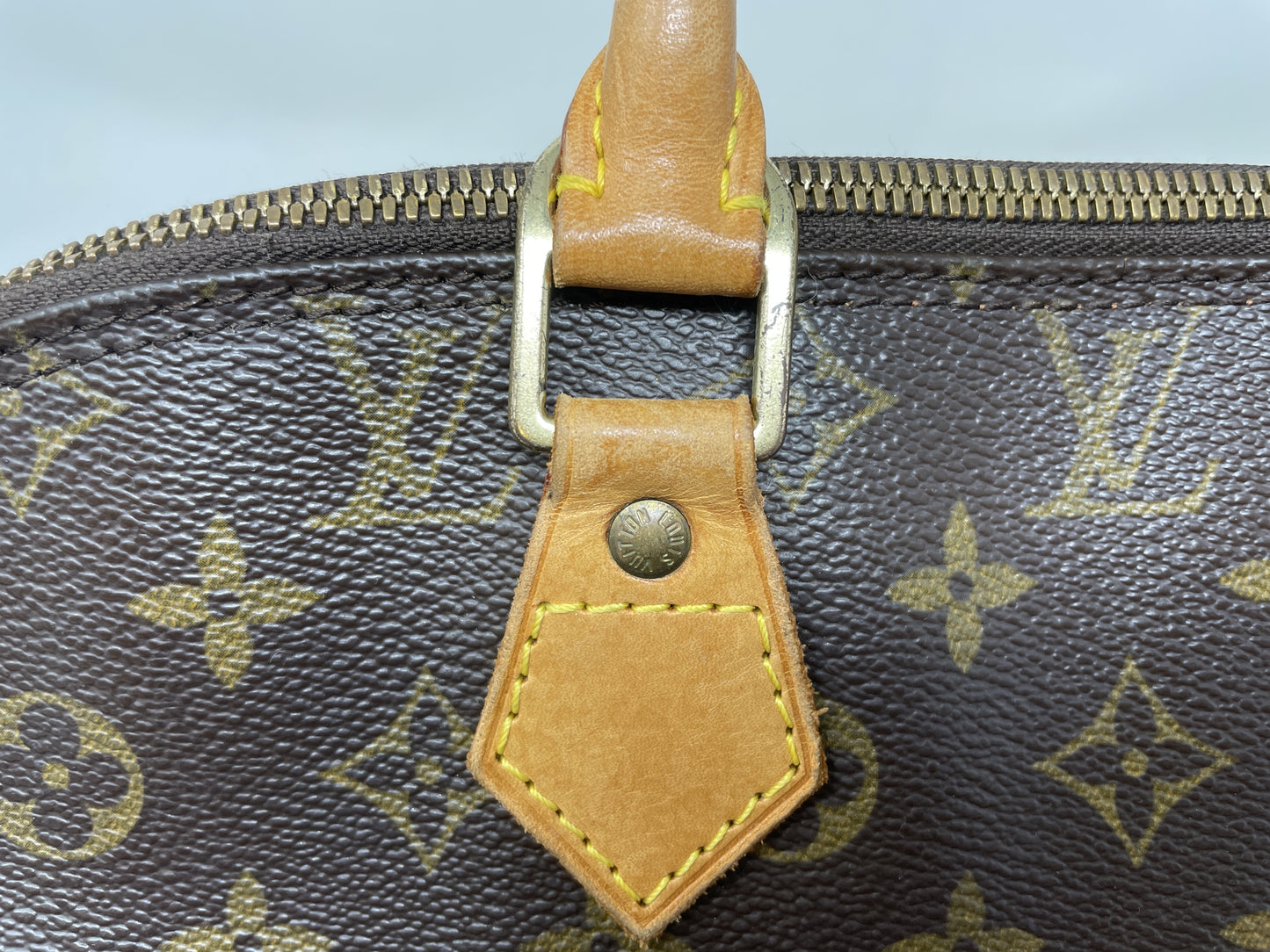 LOUIS VUITTON Alma M51130 Handbag