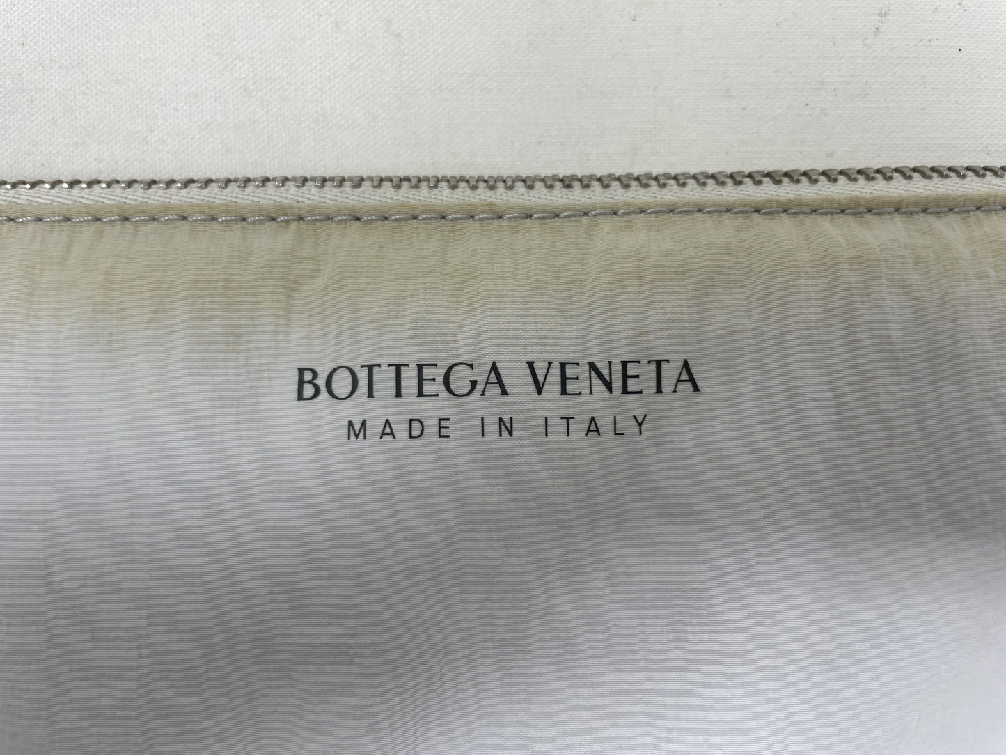 BOTTEGA VENETA Cassette Intrecciato Shoulder Bag