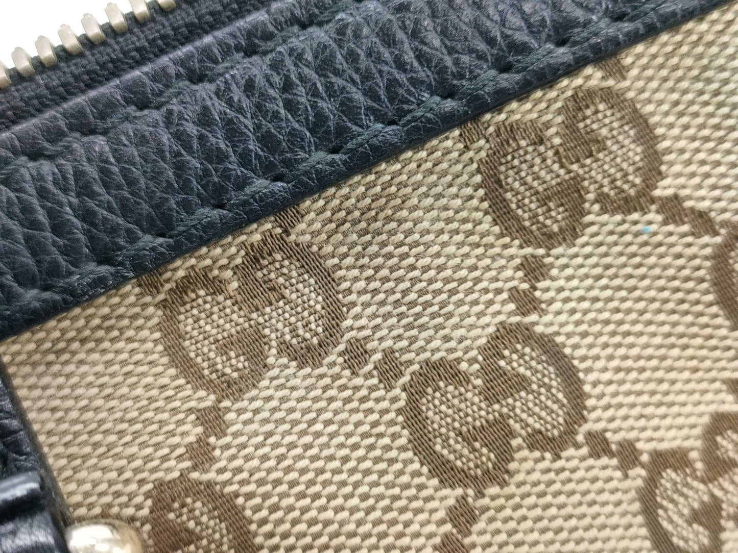 GUCCI GG Canvas Boston Bag with GG Pattern