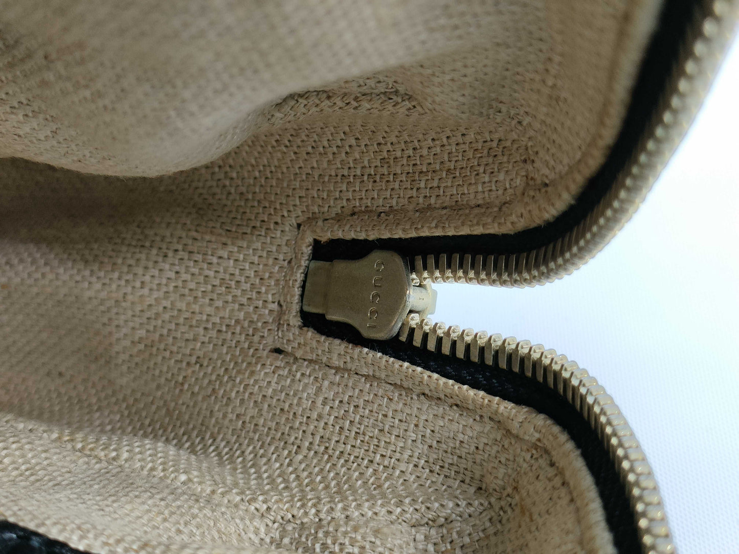 GUCCI GG Canvas Boston Bag with GG Pattern