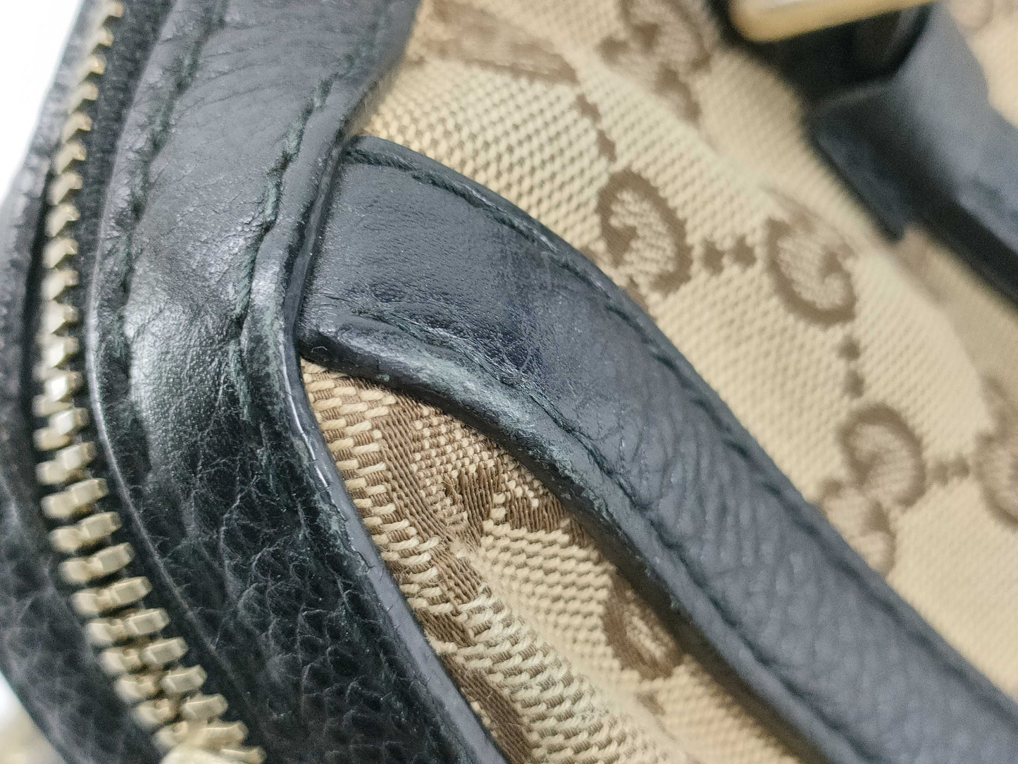 GUCCI GG Canvas Boston Bag with GG Pattern